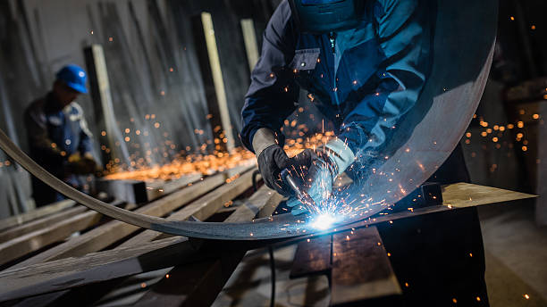 Pingree Grove, IL Welder & Metal Fabrication Company